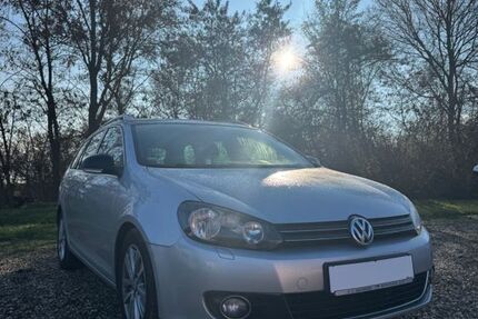 VW Golf 269.846 km 2.990 &euro; Teuchern 06682