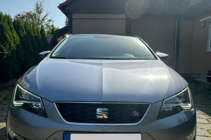 Seat Leon 43.650 km 16.500 &euro; Gera 07552