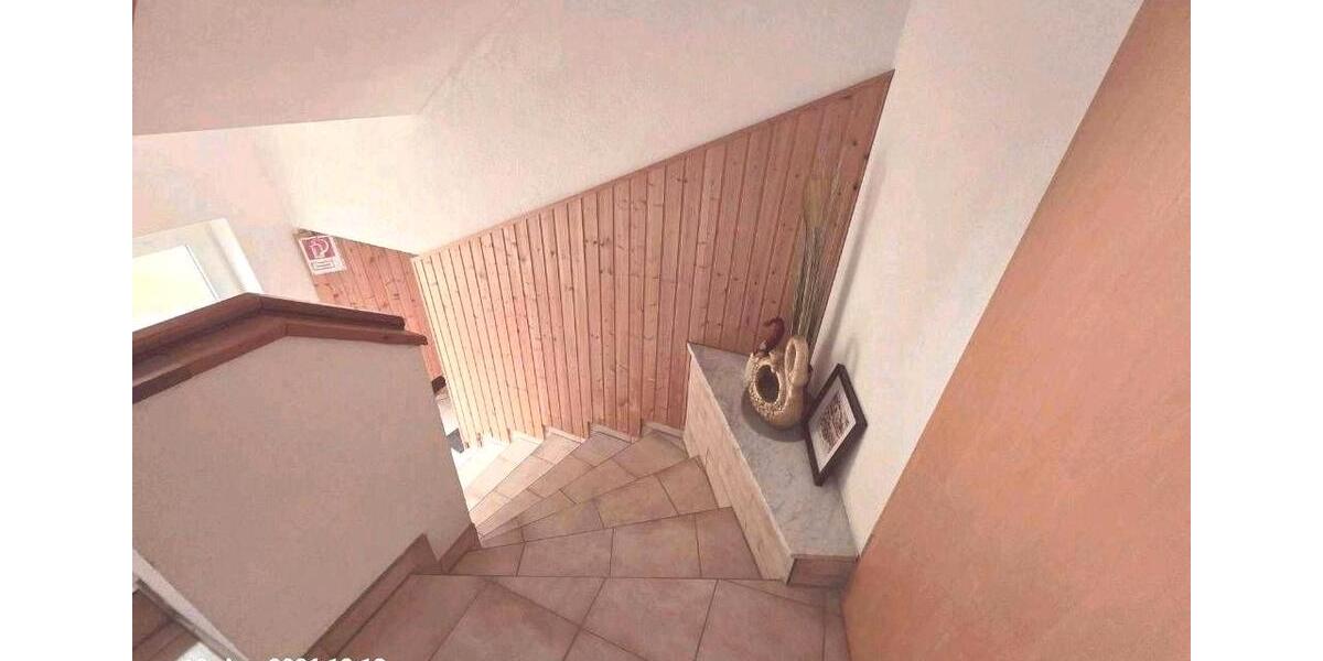 Etagenwohnung Greiz - 3 Zimmer, 59 m&sup2;, 355&euro; | Angebot:26262177