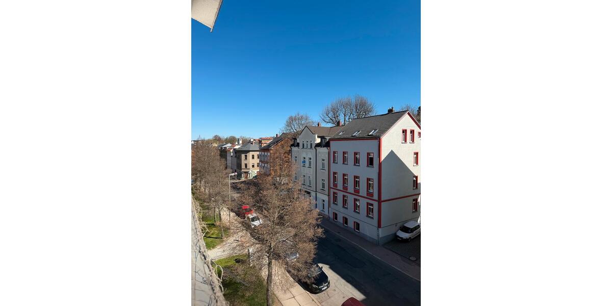 Dachgeschoßwohnung Gera - 2 Zimmer, 54 m&sup2;, 335&euro; | Angebot:26162591