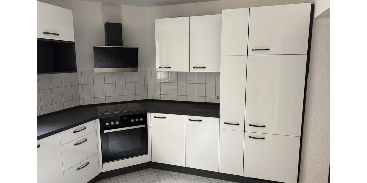 Etagenwohnung Altenburg - 2 Zimmer, 83 m&sup2;, 498&euro; | Angebot:26613171