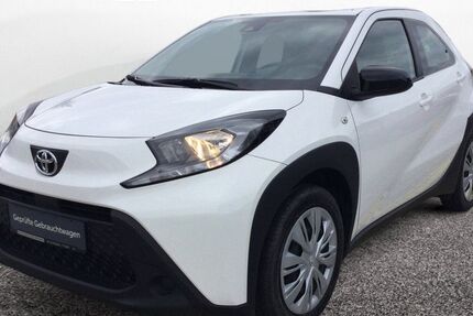 Toyota Aygo (X) 31.990 km 15.430 &euro; Petersberg 07616