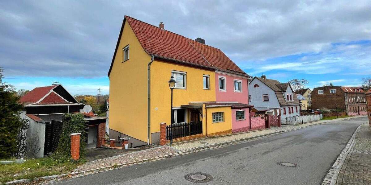 Doppelhaushälfte Teuchern Naundorf - 5 Zimmer, 170 m&sup2;, 110.000&euro; | Angebot:25212731