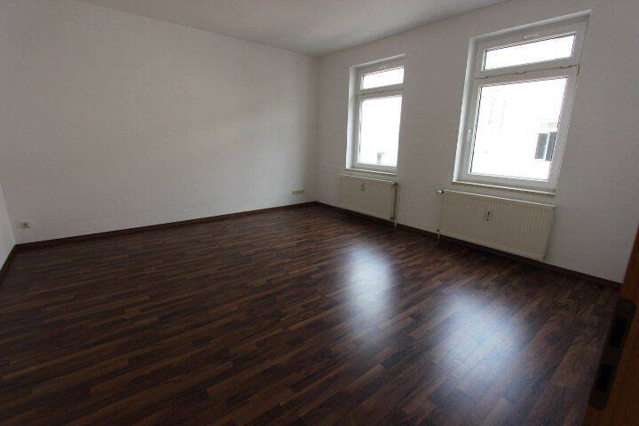 Etagenwohnung Gera Innenstadt - 4 Zimmer, 152 m&sup2;, 890&euro; | Angebot:26824943
