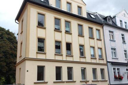 Kleine 2-R-Whg. im Hochparterre in geplegtem MFH, Laminat in de 2 zimmer