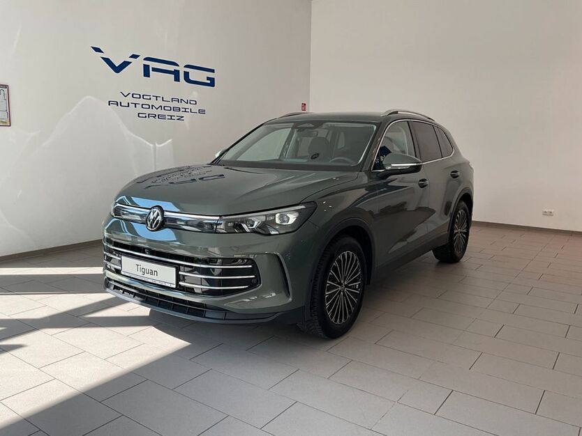 VW Tiguan 16.290 km 38.490 € Greiz / Thüringen 07973