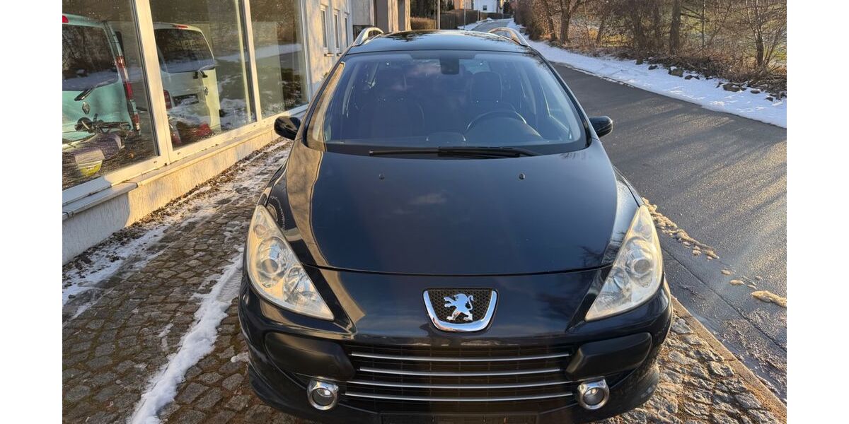 Peugeot 307 220.500 km 1.900 &euro; Hohenölsen 07570