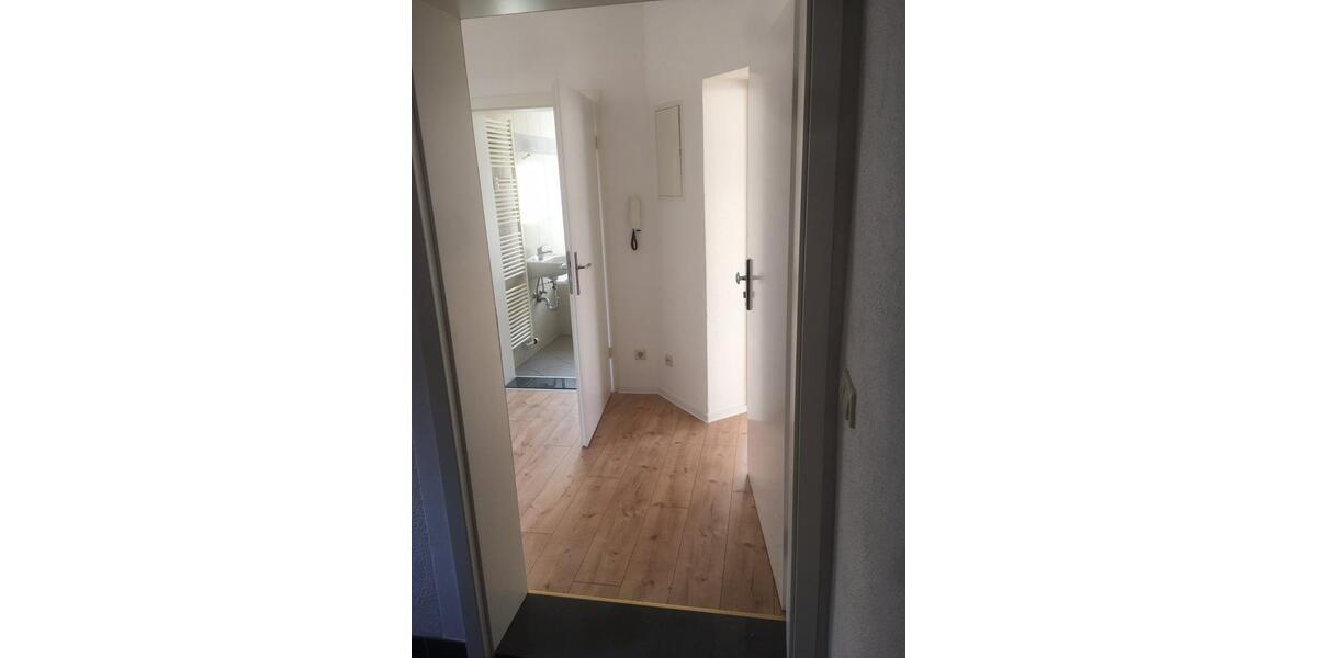 Erdgeschoßwohnung Gera Debschwitz - 3 Zimmer, 60 m&sup2;, 345&euro; | Angebot:25714571