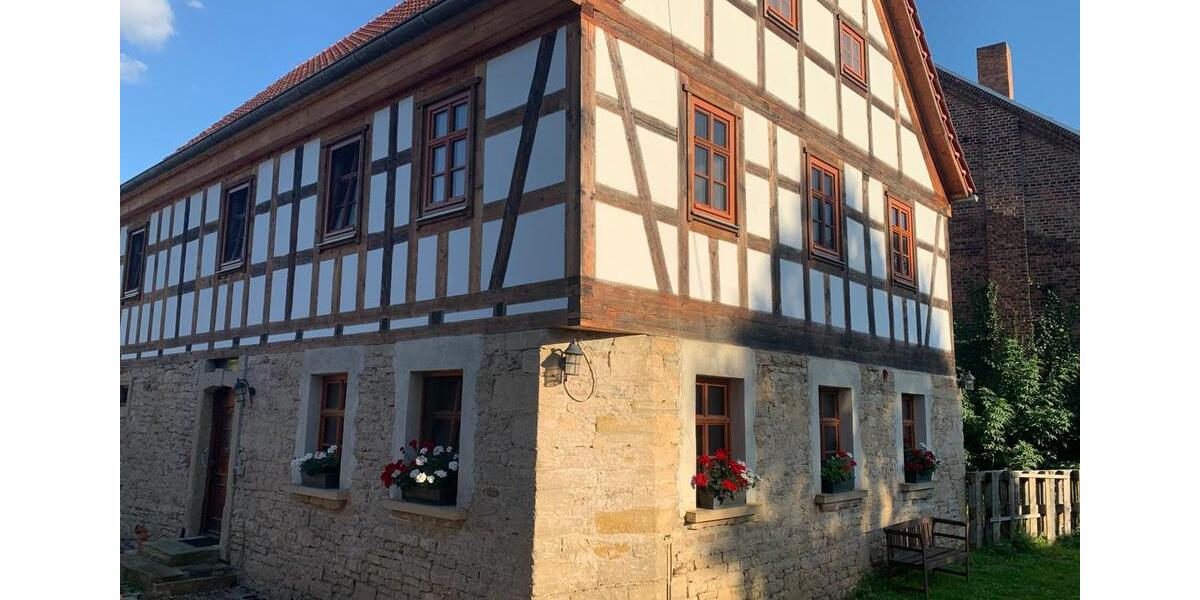 Bauernhaus, Landhaus Droyßig - 5 Zimmer, 176 m&sup2;, 1.670&euro; | Angebot:25375686
