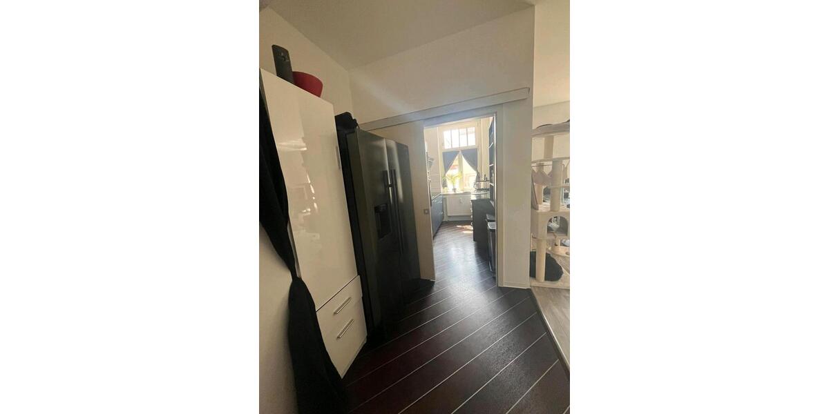 Etagenwohnung Eisenberg - 2 Zimmer, 57 m&sup2;, 450&euro; | Angebot:25325091