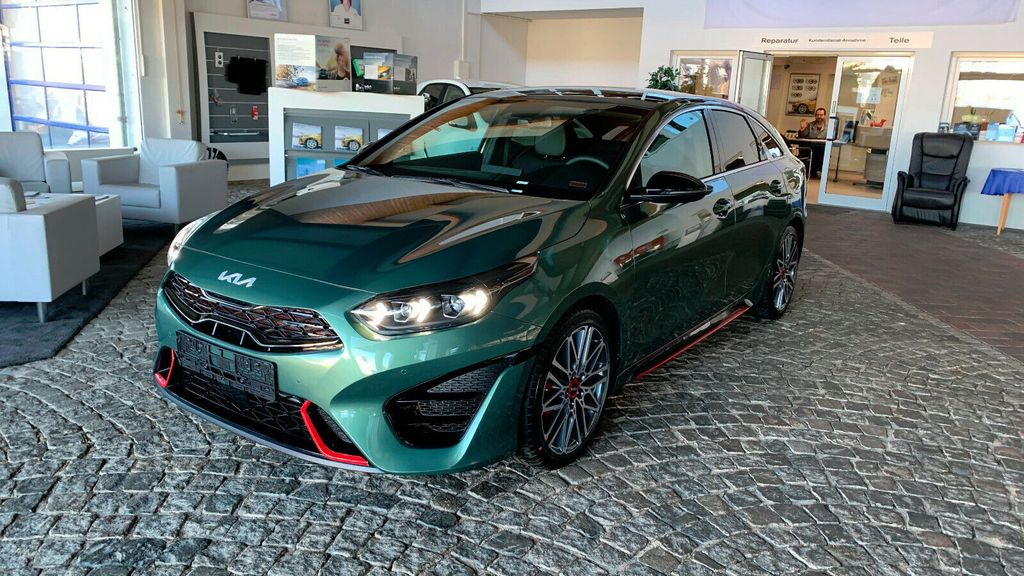 Kia pro ceed / ProCeed 13.000 km 29.950 &euro; Altenburg 04600