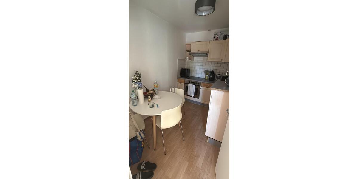 Etagenwohnung Eisenberg - 2 Zimmer, 50 m&sup2;, 450&euro; | Angebot:26462253