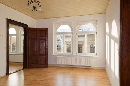 Wohnung Greiz Irchwitz - 2 Zimmer, 72 m&sup2;, 432&euro; | Angebot:25210330