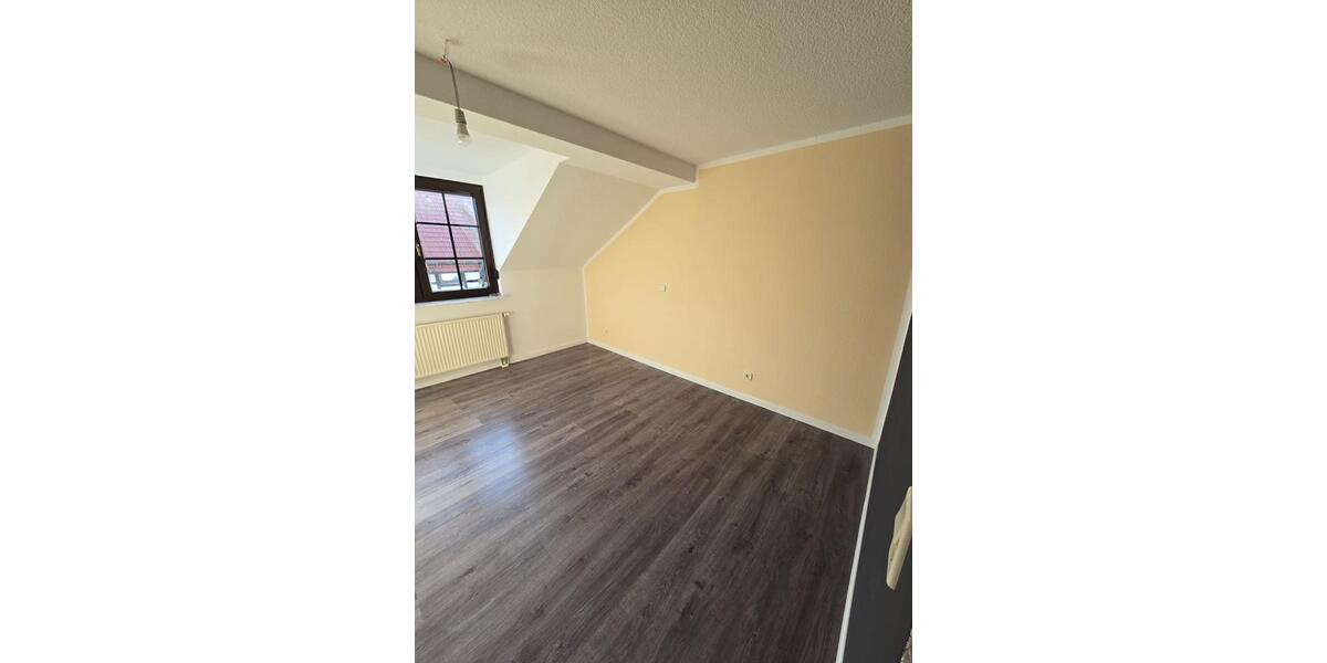 WILLKOMMEN IN IHREM NEUEN ZUHAUSE IN TEICHWITZ BEI WEIDA! 3 zimmer