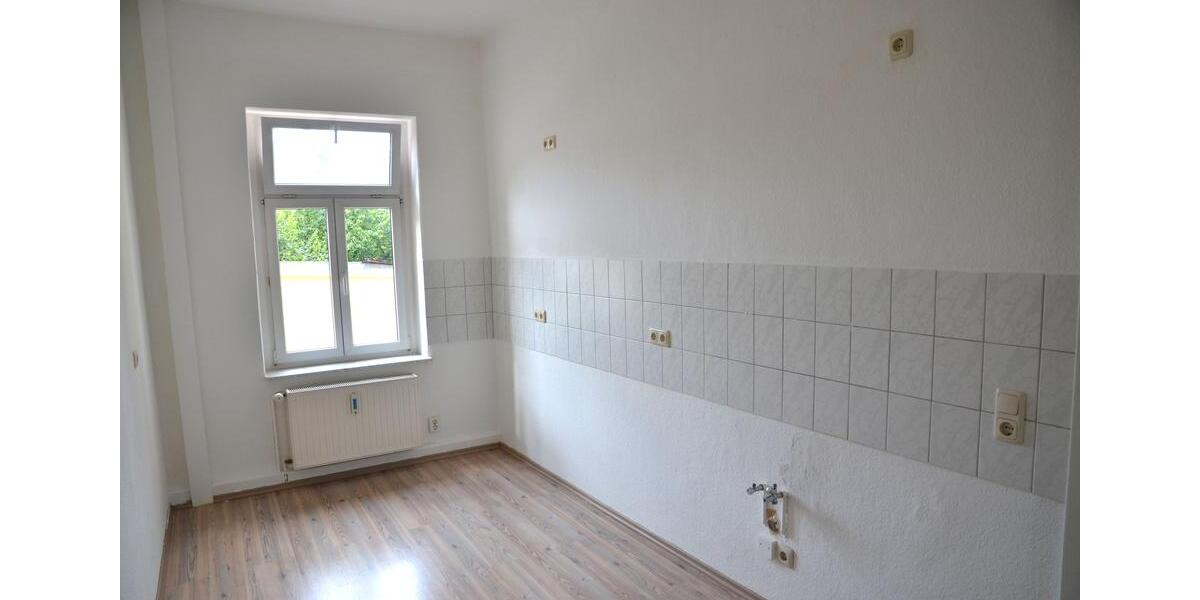 Etagenwohnung Gera Debschwitz - 2 Zimmer, 60 m&sup2;, 375&euro; | Angebot:26464157