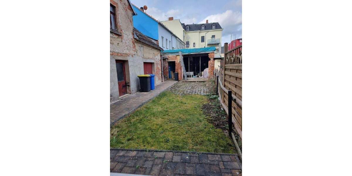 Reihenmittelhaus Crimmitschau - 5 Zimmer, 130 m&sup2;, 80.000&euro; | Angebot:25836782