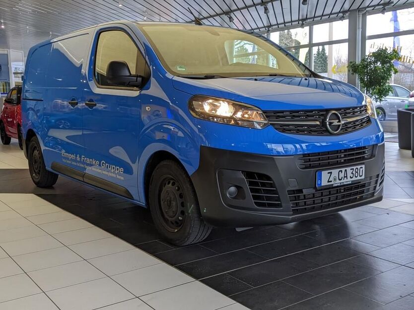 Opel Vivaro 58.500 km 20.885 € Zwickau 08056