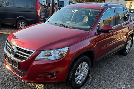 VW Tiguan 214.436 km 8.888 &euro; Gera 07551