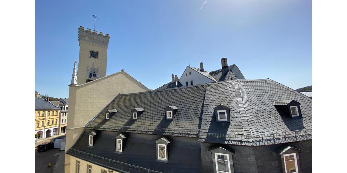 Dachgeschoßwohnung Greiz - 4 Zimmer, 152 m&sup2;, 836&euro; | Angebot:26462524