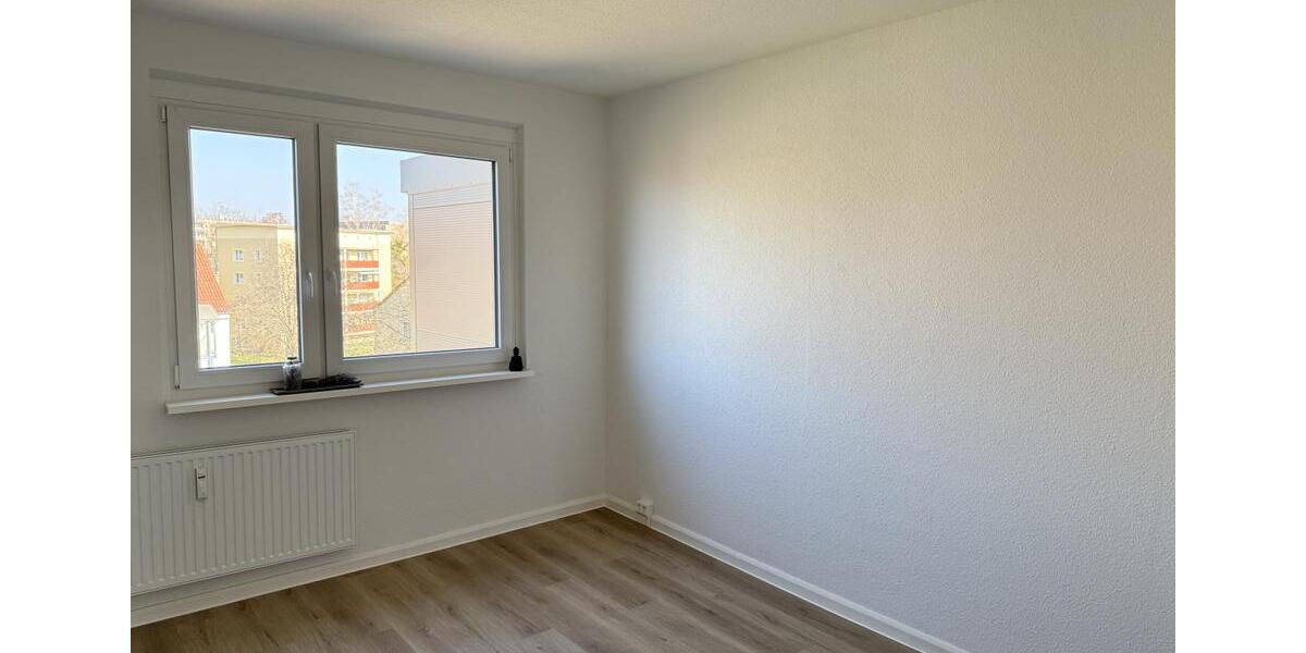 Erdgeschoßwohnung Gera Alt-Bieblach - 3 Zimmer, 70 m&sup2;, 484&euro; | Angebot:26534024