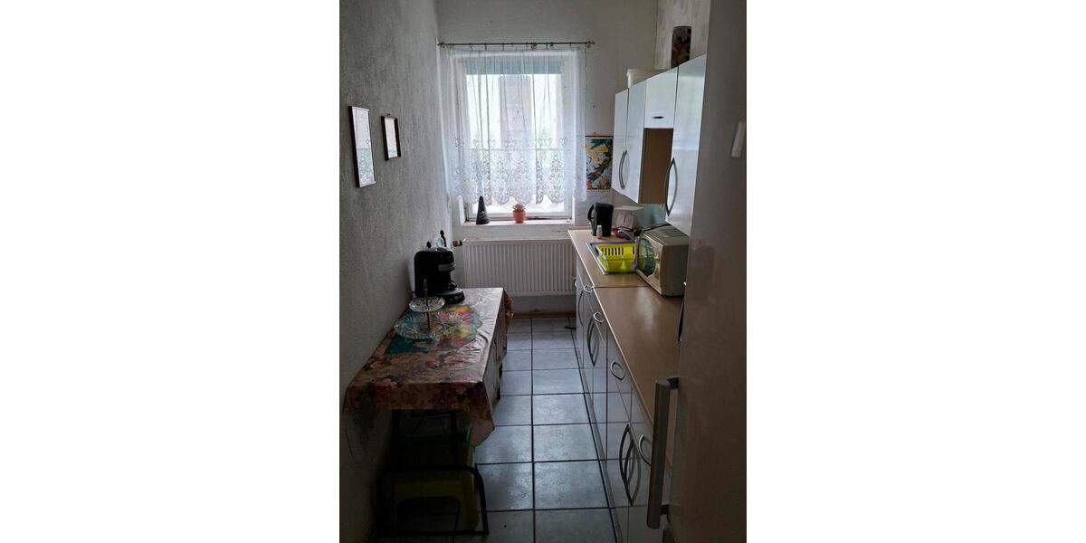 Reihenhaus Werdau - 5 Zimmer, 100 m&sup2;, 65.000&euro; | Angebot:24829937