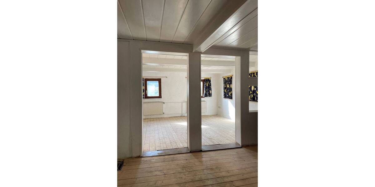 Einfamilienhaus Meerane Crotenlaide - 6 Zimmer, 150 m&sup2;, 49.000&euro; | Angebot:26499675