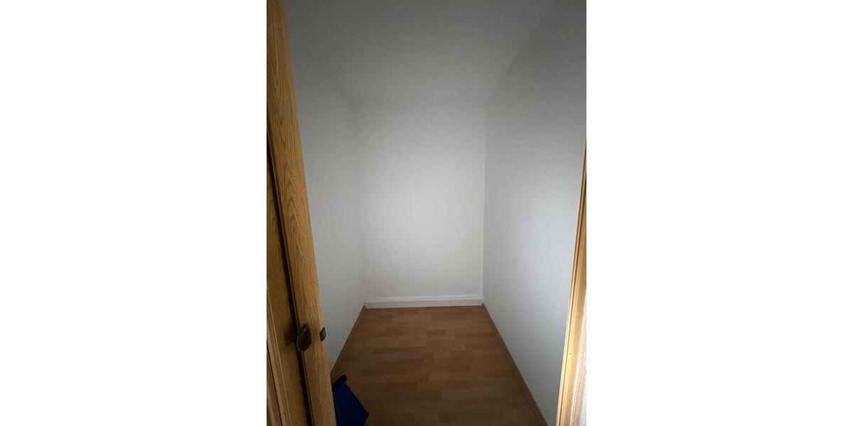Etagenwohnung Gera Lusan - 3 Zimmer, 88 m&sup2;, 110.000&euro; | Angebot:27673089