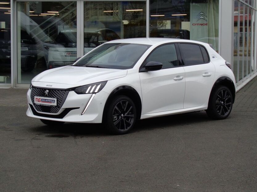 Peugeot 208 14.100 km 24.490 € Gera 07548