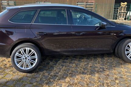 Seat Leon 84.000 km 13.300 &euro; Werdau 08412