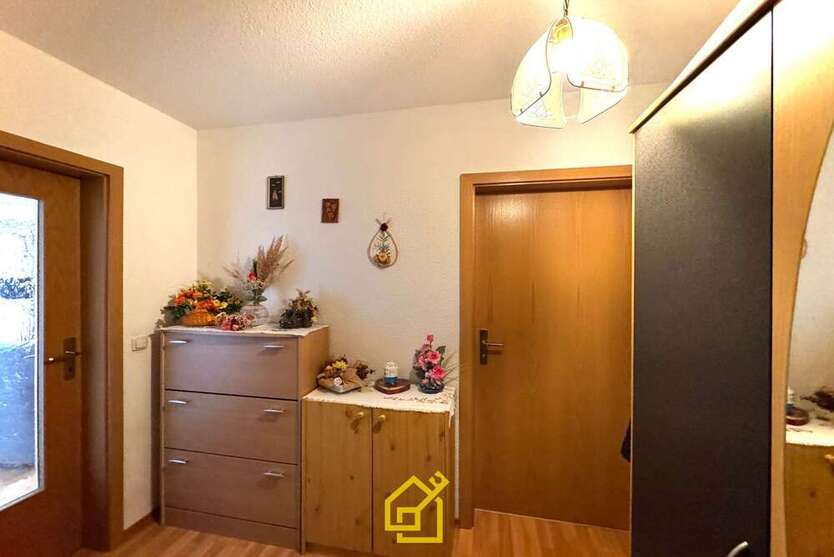 Wohnung zum Kaufen in Werdau 49.500 € 55 m²