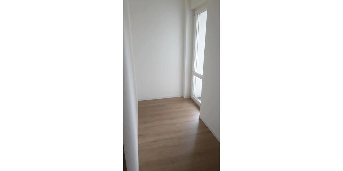 Etagenwohnung Schmölln - 2 Zimmer, 56 m&sup2;, 320&euro; | Angebot:26624703