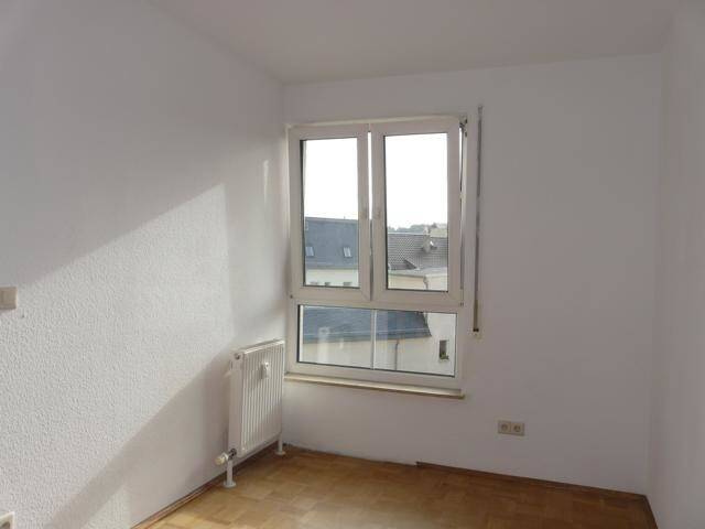 Etagenwohnung Crimmitschau - 2 Zimmer, 51 m&sup2;, 350&euro; | Angebot:26228773