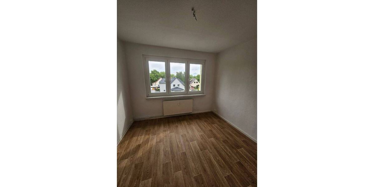 Etagenwohnung Altenburg Südost - 3 Zimmer, 59 m&sup2;, 335&euro; | Angebot:26555426