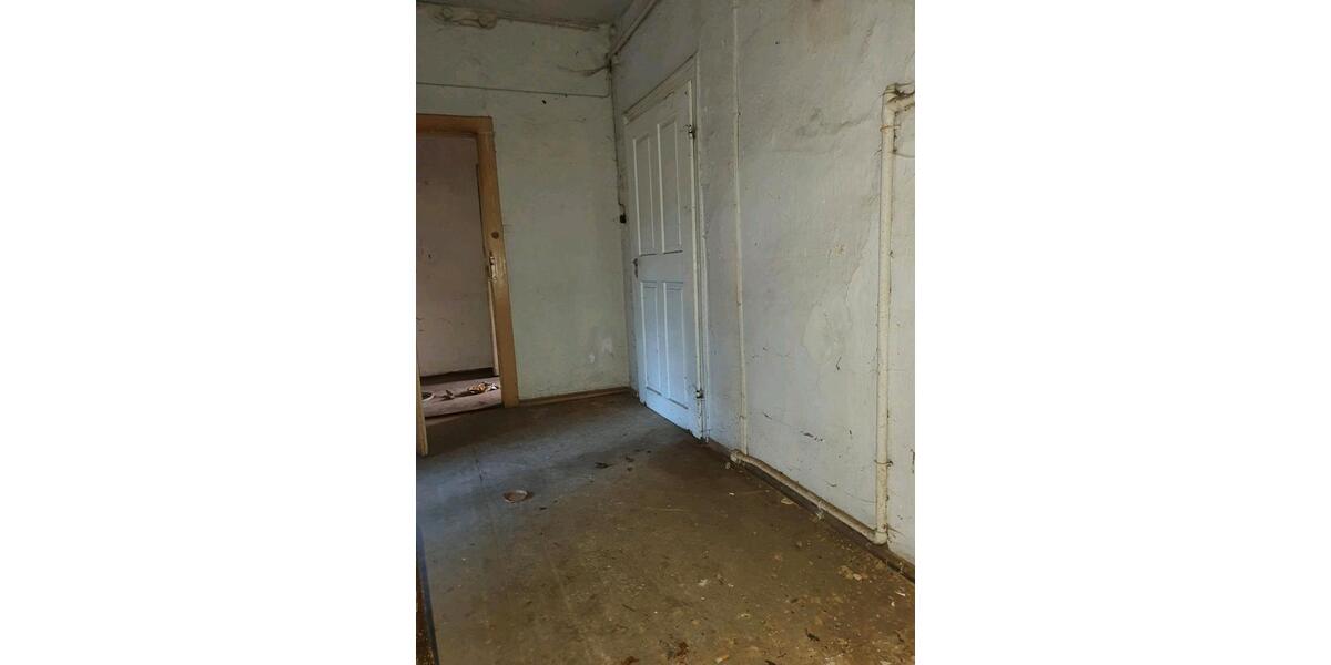 Mehrfamilienhaus, Wohnhaus Greiz - 6 Zimmer, 200 m&sup2;, 27.600&euro; | Angebot:27401552