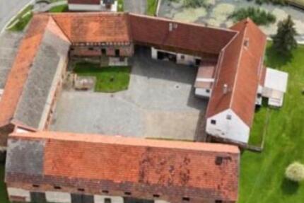 Haus Triptis - 14 Zimmer, 400 m&sup2;, 288.000&euro; | Angebot:25751321