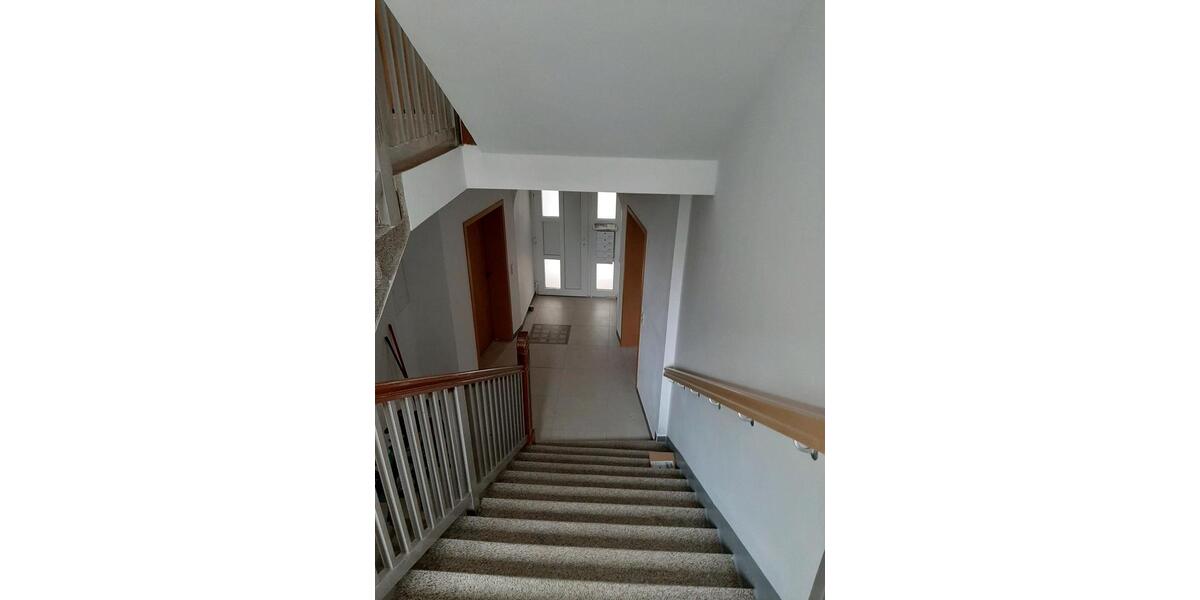 Etagenwohnung Greiz - 3 Zimmer, 108 m&sup2;, 730&euro; | Angebot:26618787