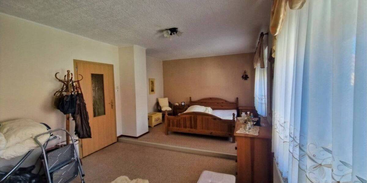Einfamilienhaus Elsteraue Profen - 5 Zimmer, 126 m&sup2;, 145.000&euro; | Angebot:26768281
