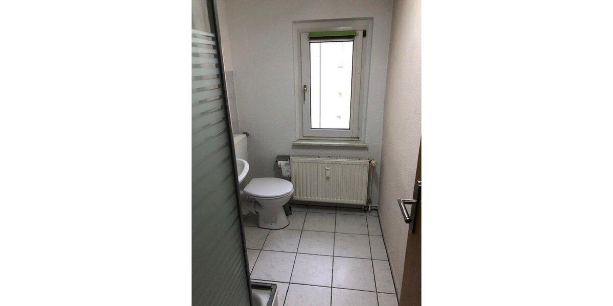 Etagenwohnung Schmölln - 2 Zimmer, 45 m&sup2;, 315&euro; | Angebot:26610360