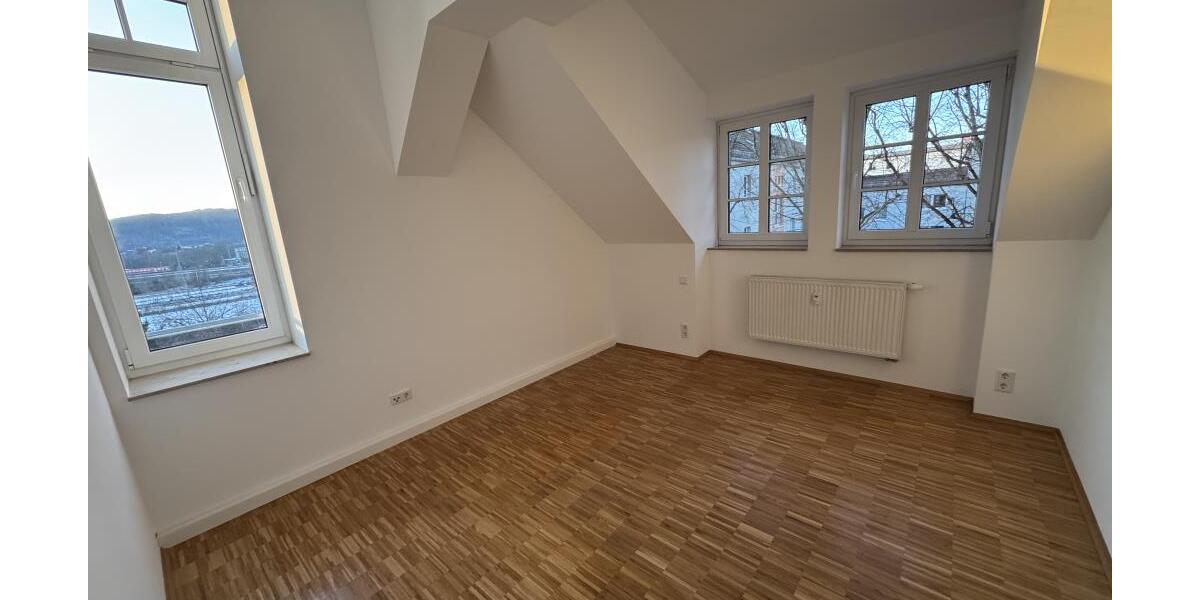 Exklusiv! 3-Raum Eigentumswohnung mit Balkon und Aufzug! *provisionsfrei! - Etagenwohnung Gera | Angebot:26131797