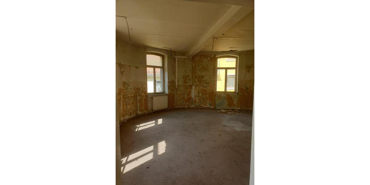 Mehrfamilienhaus, Wohnhaus Auma-Weidatal Weidatal - 5 Zimmer, 250 m&sup2;, 20.000&euro; | Angebot:27262940