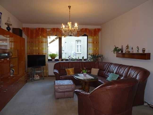 Etagenwohnung Auma-Weidatal Auma - 4 Zimmer, 105 m&sup2;, 450&euro; | Angebot:26360223