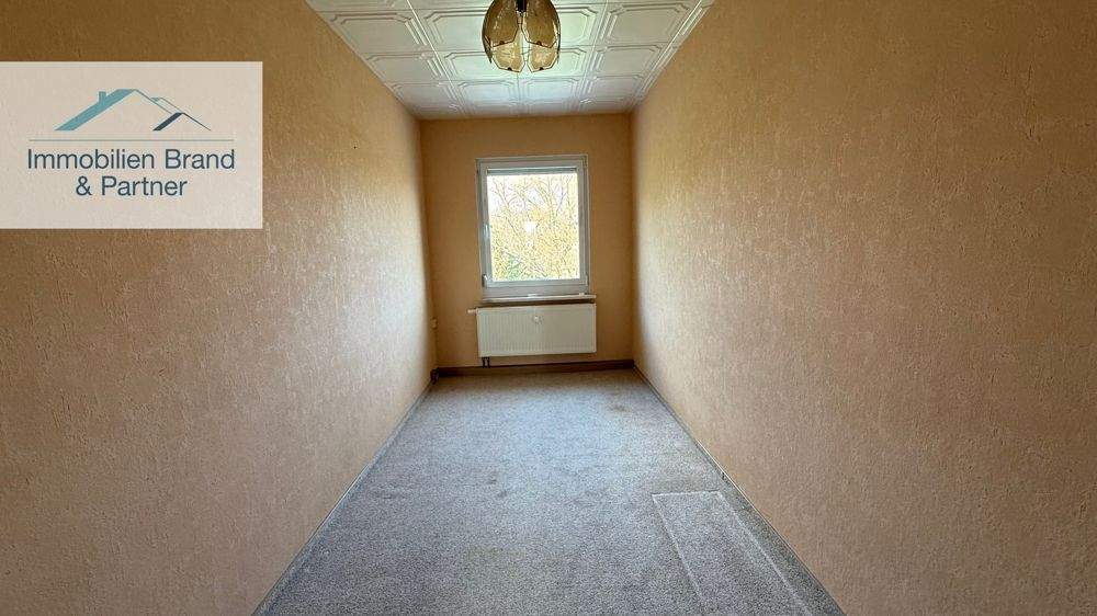 Vermietet 3-Raum Wohnung mit Einbauküche und Garage 3 zimmer