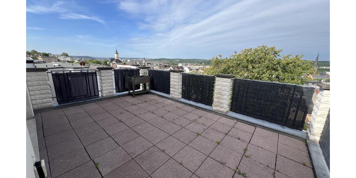 Was für ein Ausblick! 4 Raum Dachgeschoss-Wohnung mit Terrasse! - Etagenwohnung Gera | Angebot:26348904