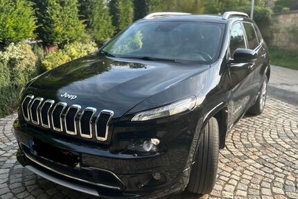 Jeep Cherokee 122.000 km 18.333 € Brahmenau 07554