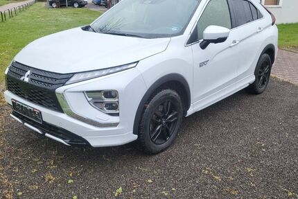 Mitsubishi Eclipse Cross 100.811 km 17.900 &euro; Crossen 07613