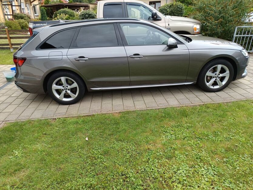 Audi A4 99.000 km 25.900 € Großlöbichau 07751