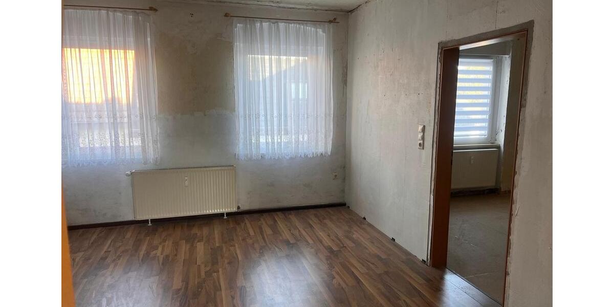 Etagenwohnung Triptis - 2 Zimmer, 55 m&sup2;, 537&euro; | Angebot:24553479