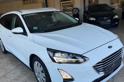Ford Focus 132.000 km 11.999 &euro; Rositz 04617