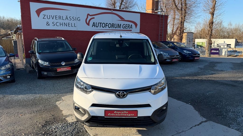 Toyota Proace City 36.876 km 13.490 &euro; Gera 07546