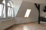 Dachgeschoßwohnung Gera - 1.5 Zimmer, 30 m&sup2;, 270&euro; | Angebot:26634660